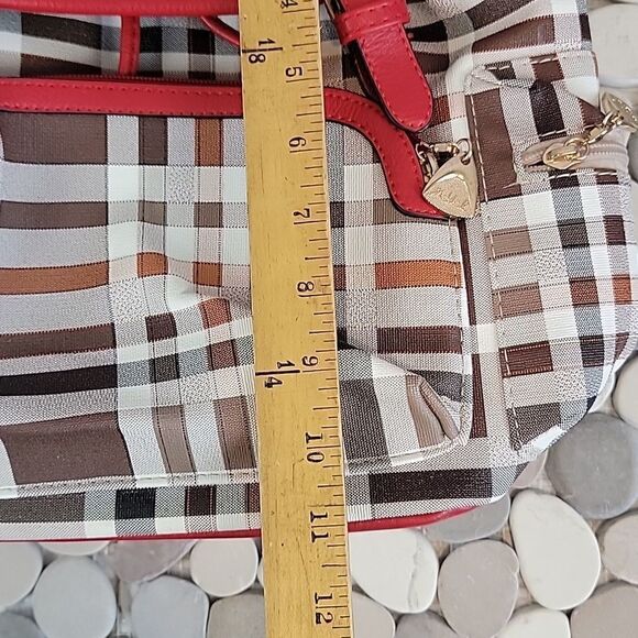 Unbranded checkered plaid backpack - Picture 13 of 13